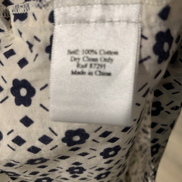 Johnny Was Top Ivory Navy/Black Floral Print Boho Long Sleeve Cotton XS - Picture 4 of 4